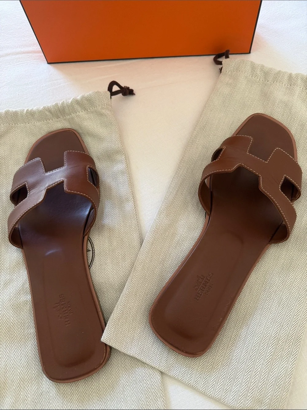 Hermes Oran sandal “gold” size 41/10m